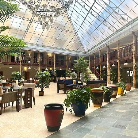Mackinnon Suites كامبالا المظهر الخارجي الصورة